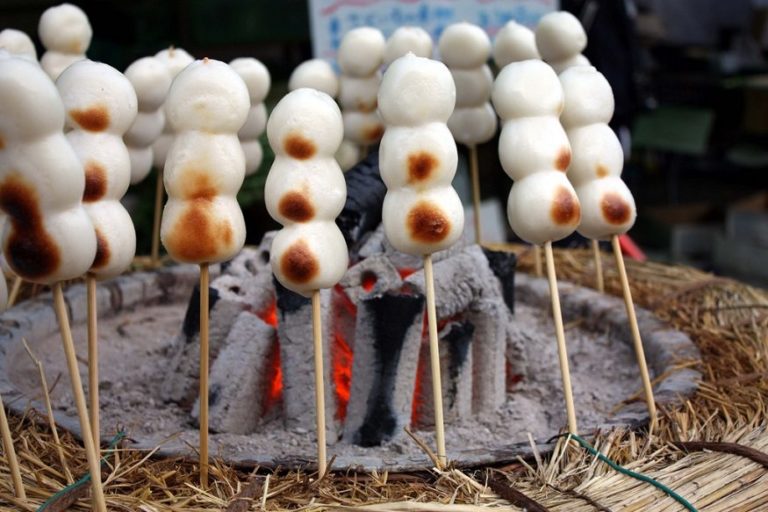 Jajanan Pinggir Jalan Unik Dari Seluruh Dunia